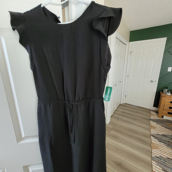 Dress - Picture 2 of 4